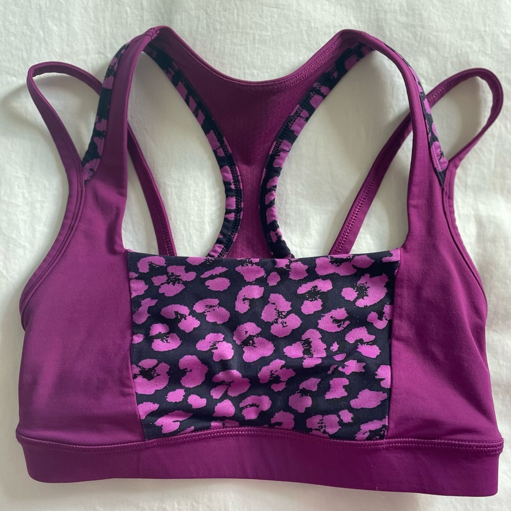 Lululemon Size 6 Sports Bra